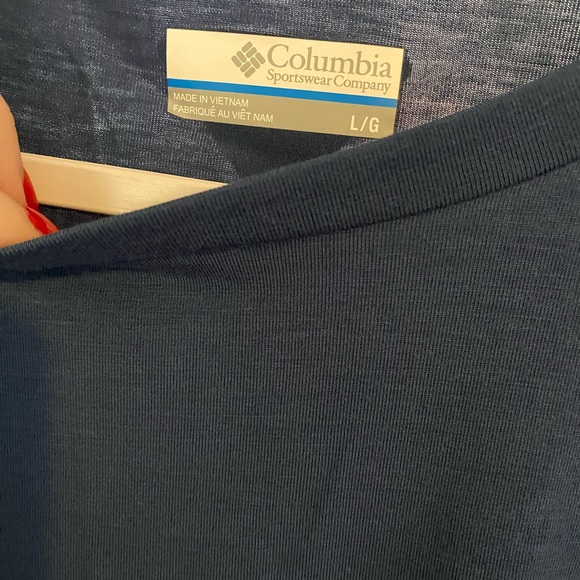 NWT. Men’s Columbia Fish Flag Tee - Picture 3 of 7